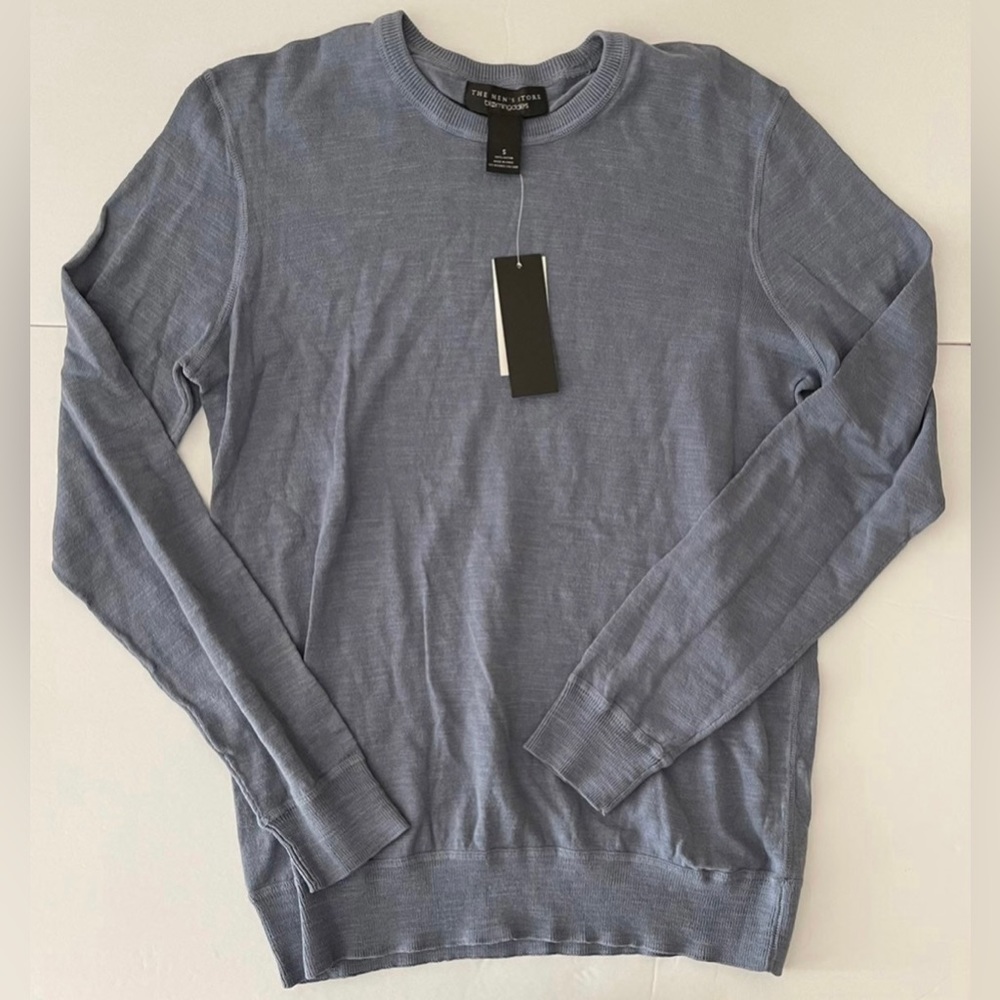 NWT men's sweater The men's store Bloomingdales (M) MSRP $88